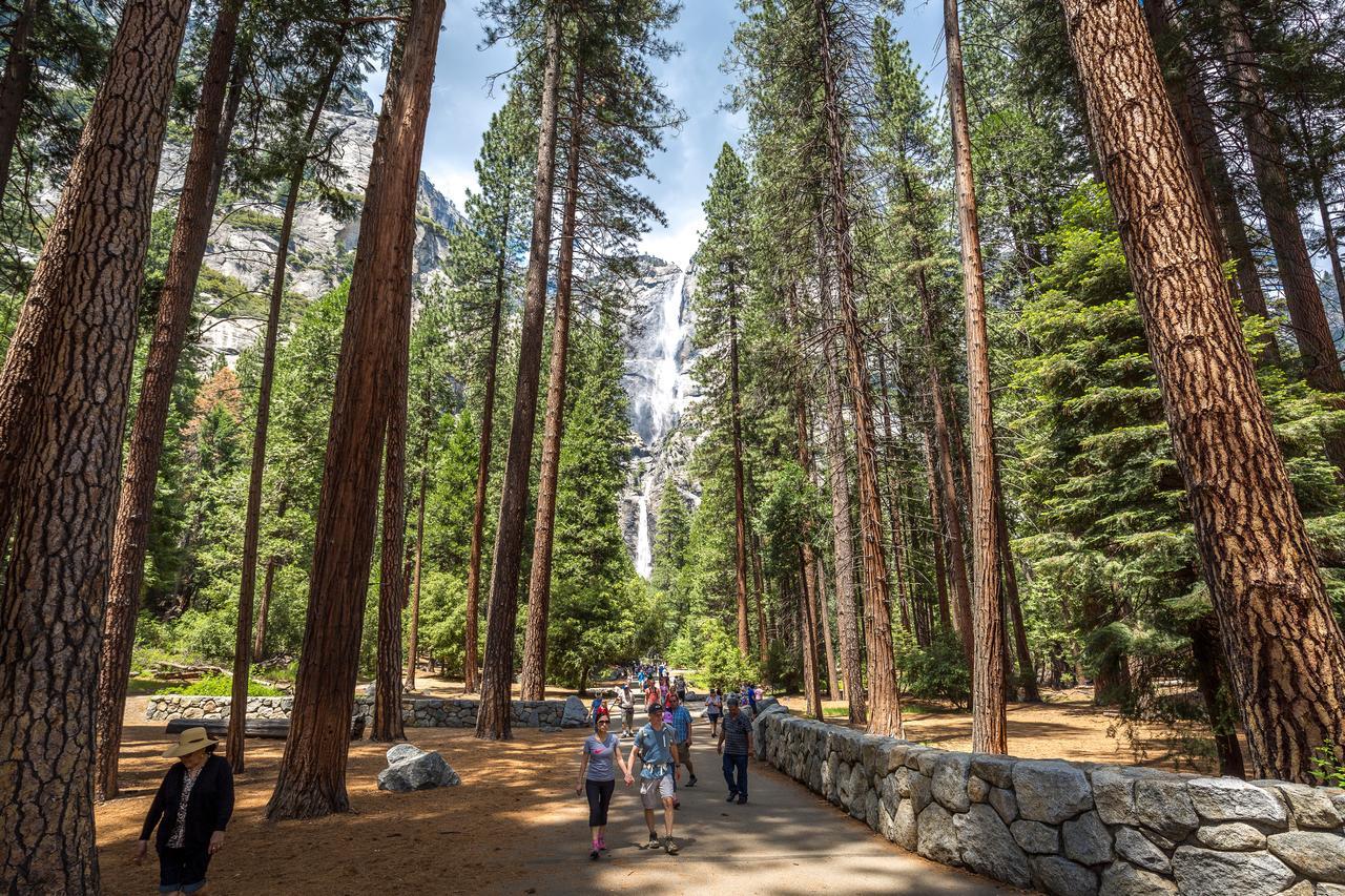 Rush Creek Lodge At Yosemite Groveland Esterno foto